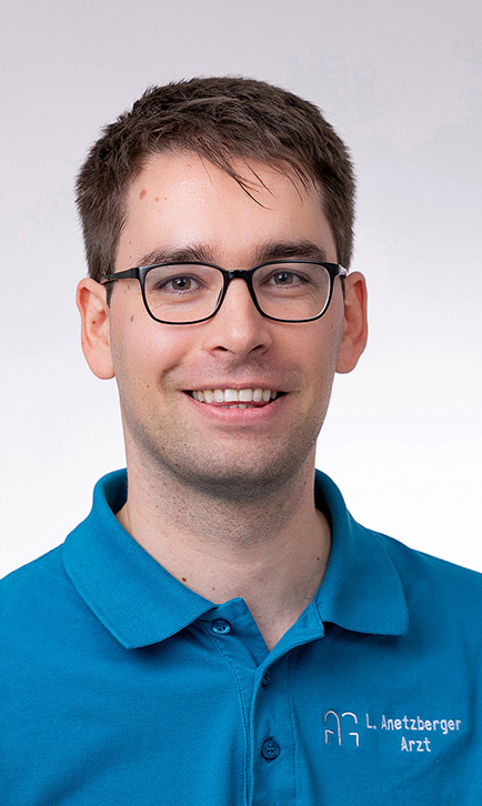 Lukas Anetzberger, Arzt